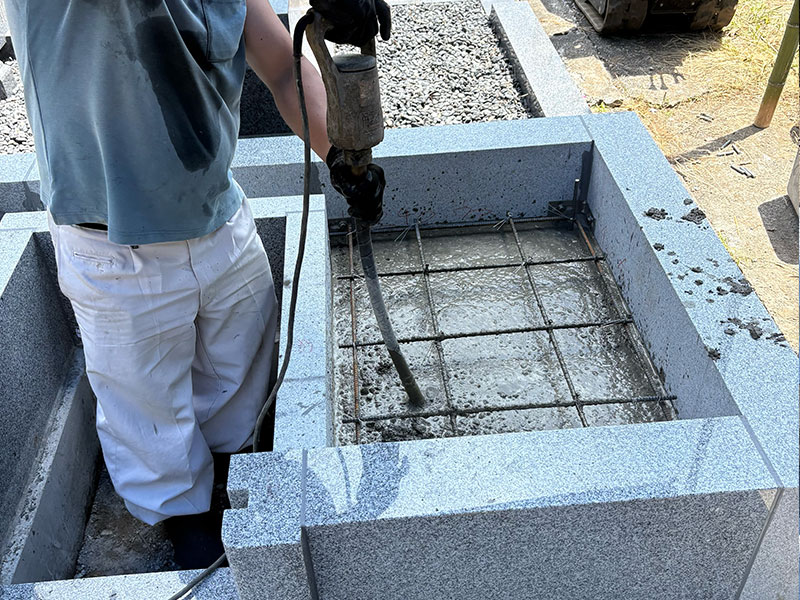 河口湖霊園「渡邉家」の施工事例